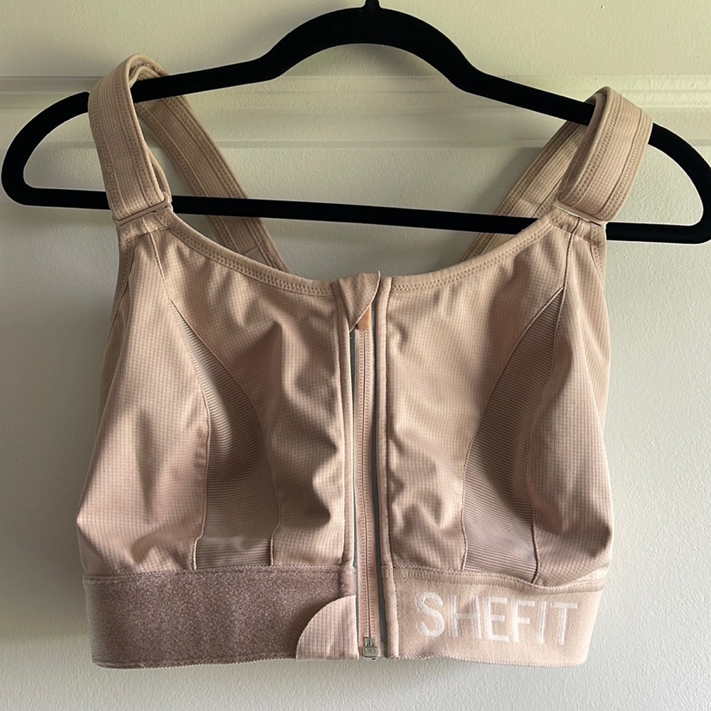 SHEFIT 2Luxe sports bra